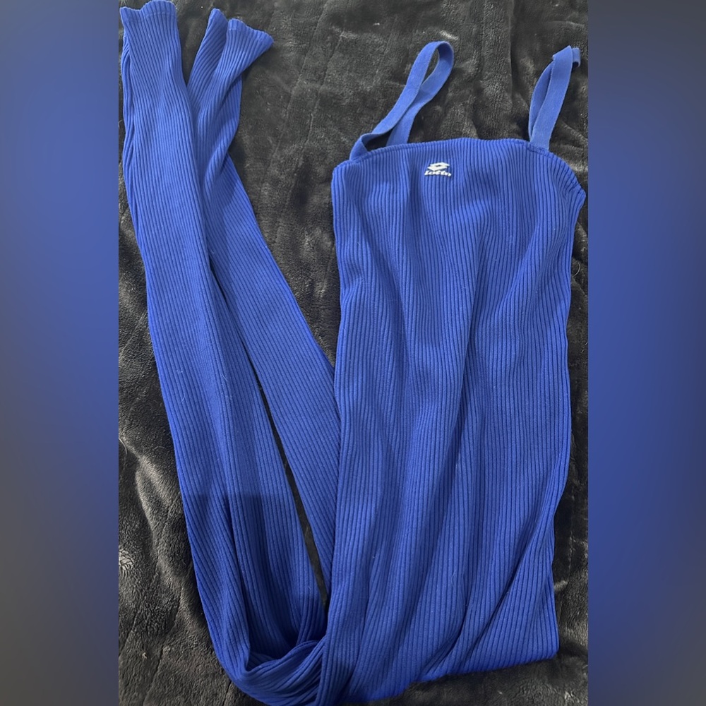 Blue Zara lotto jumpsuit 



Zara Blue Yoga Pilates Onepiece Jumpsuit 
Lotto